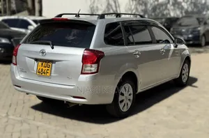 Toyota Corolla Fielder 2014 Silver