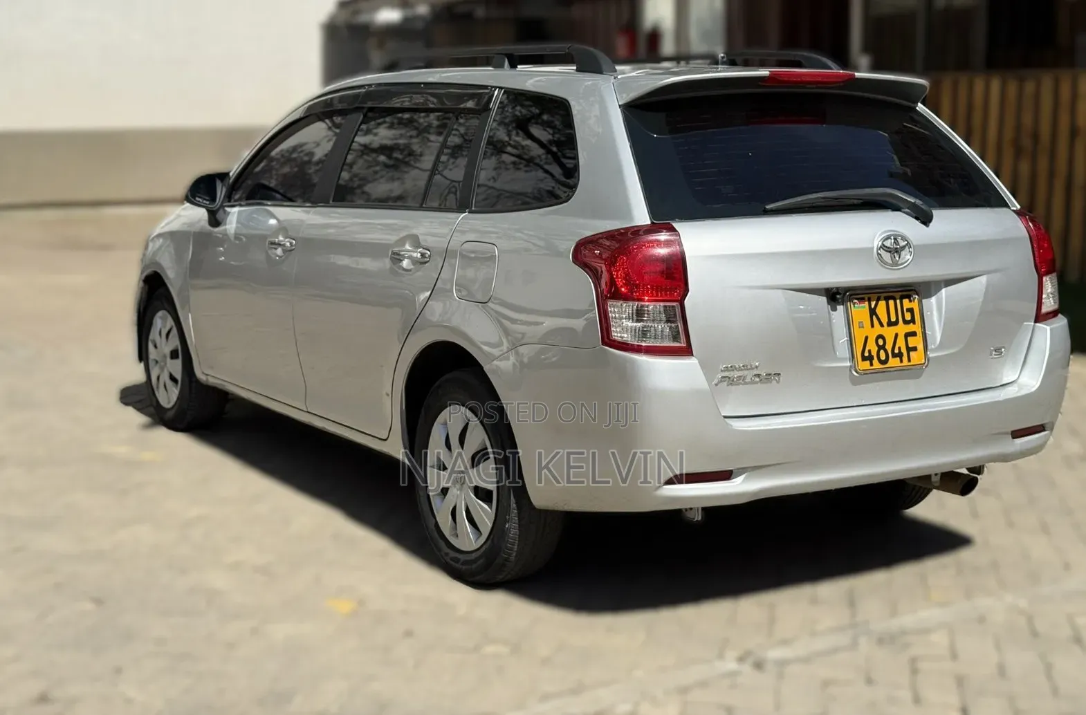 Toyota Corolla Fielder 2014 Silver