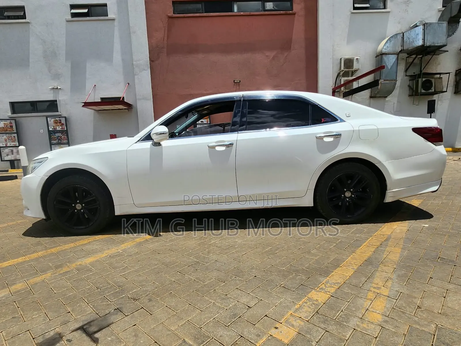 Toyota Crown 2015 Pearl