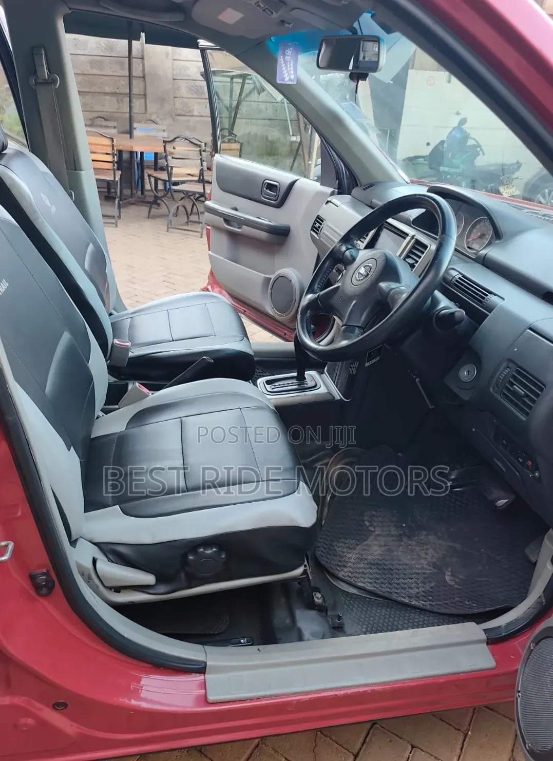 Nissan X-Trail 2.0 2004 Red