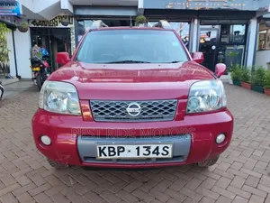 Nissan X-Trail 2.0 2004 Red