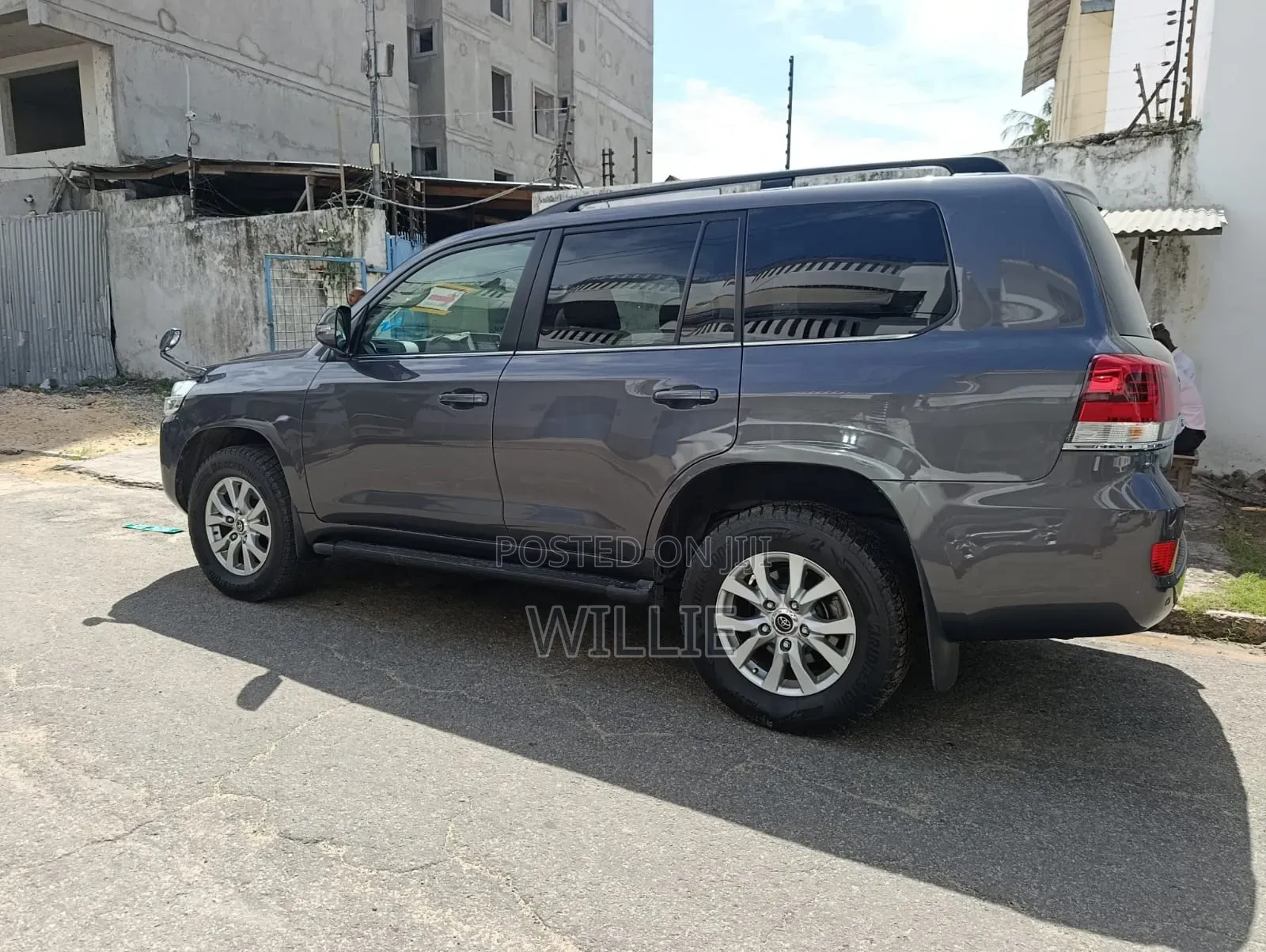 Toyota Land Cruiser 2019 Gray
