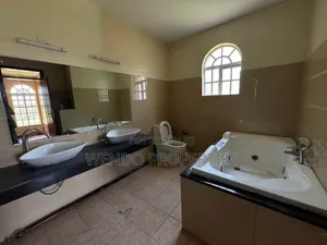 4bdrm Villa in Karen C for rent