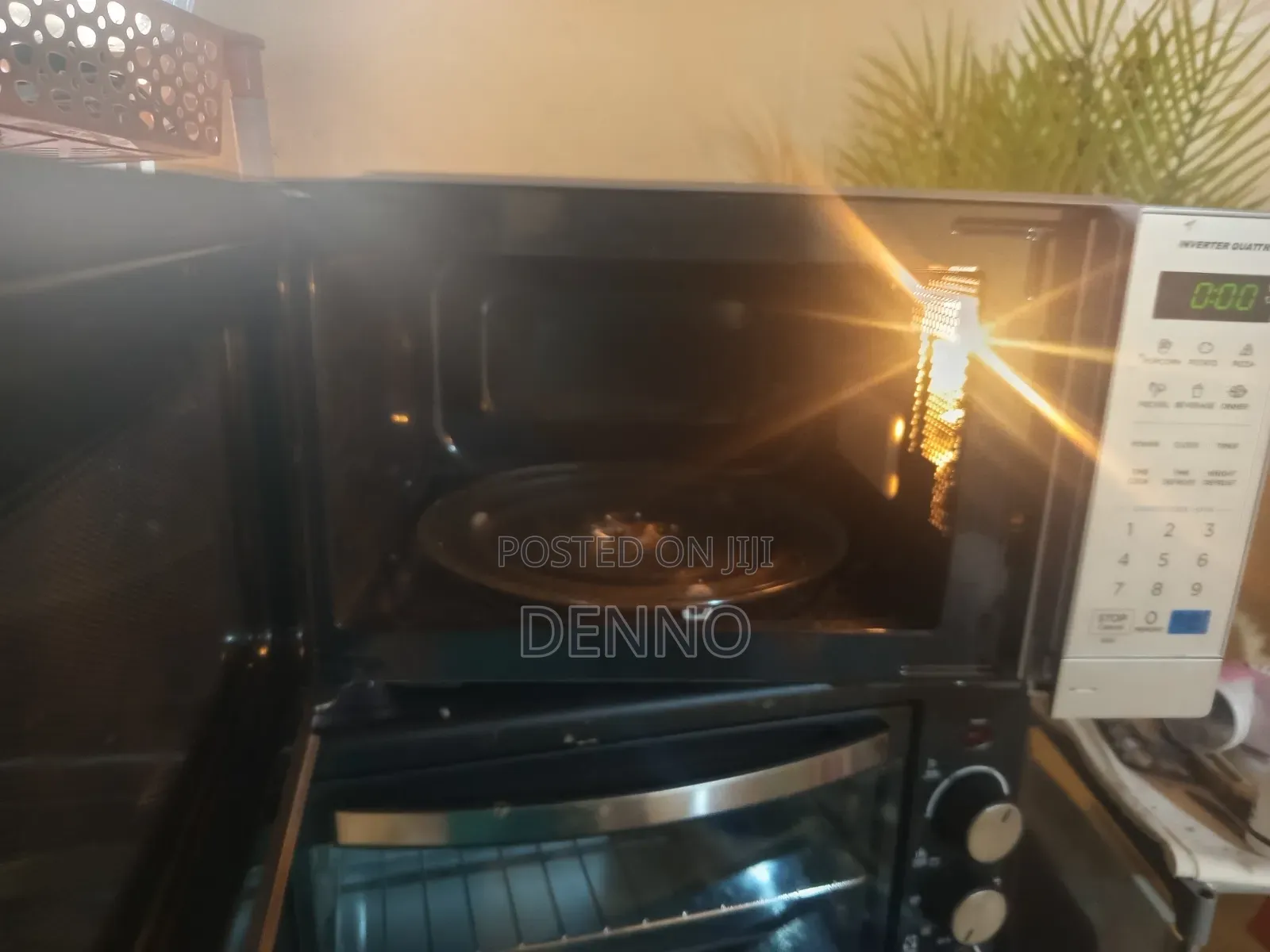 Midea 20L Inverter Quattro Microwave