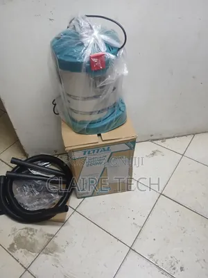 Total 12L Vacuum Cleaner 800W – Home Office