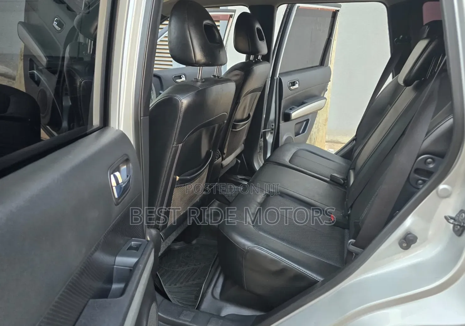 Nissan X-Trail 2.0 Petrol XE 2011 Silver
