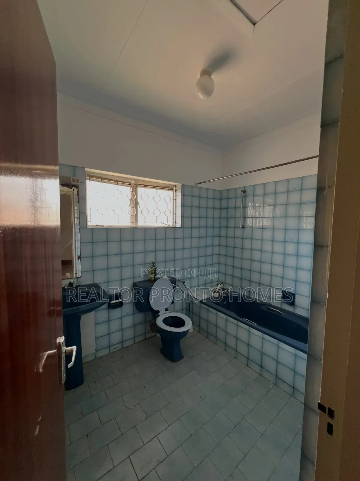 4bdrm House in Lavington, Muthangari for rent