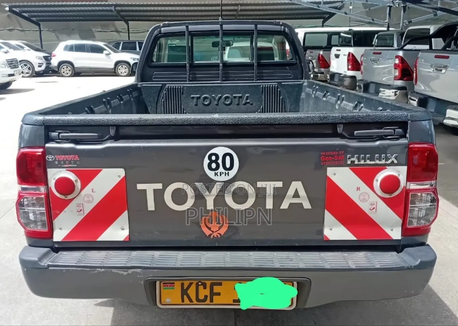 Toyota Hilux 2015 Gray