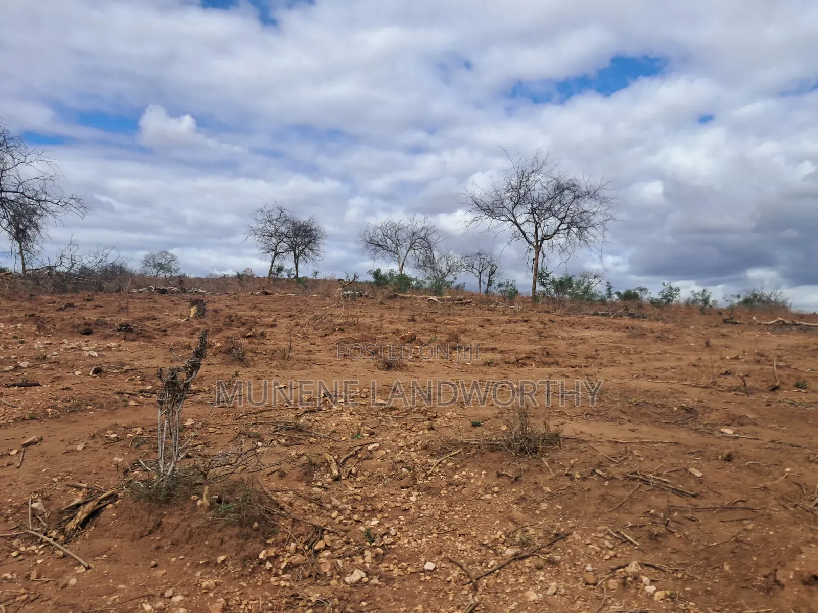 Embu County,Mbeere 17 Agricultural Farm With a Big Dam