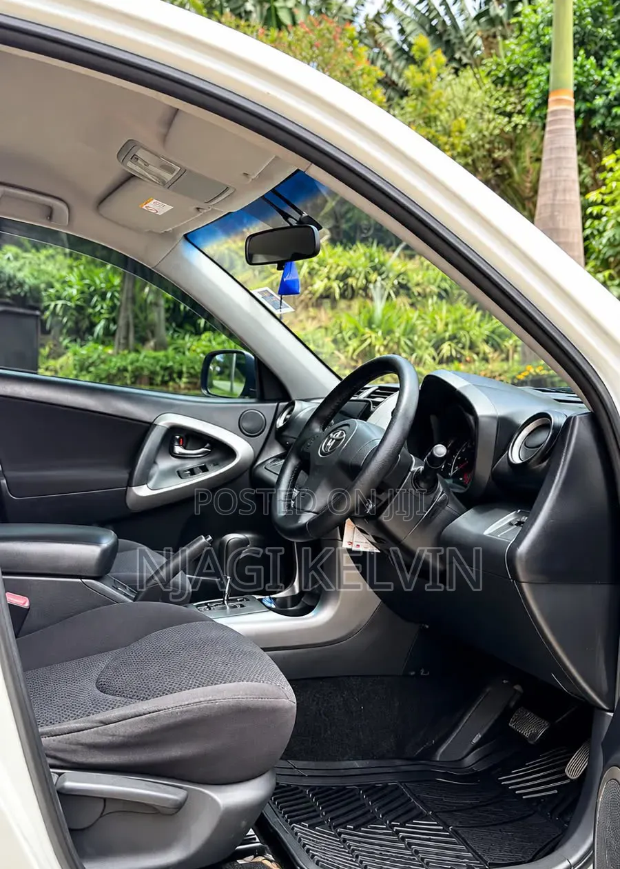 Toyota RAV4 2009 Pearl