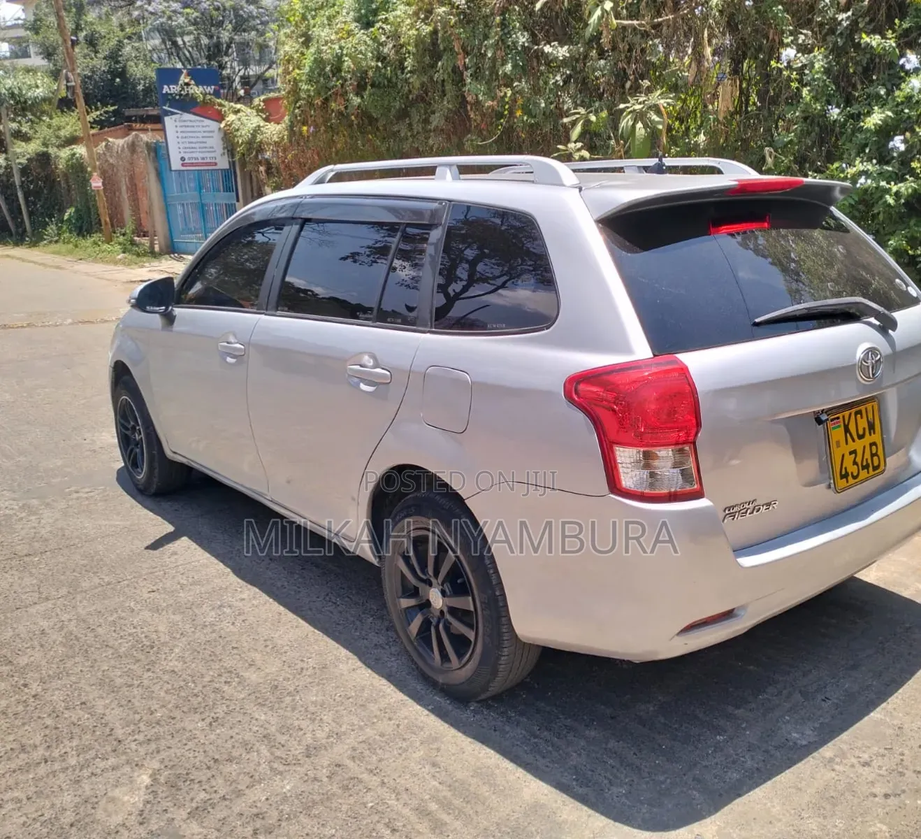 Toyota Corolla Fielder 2013 Silver