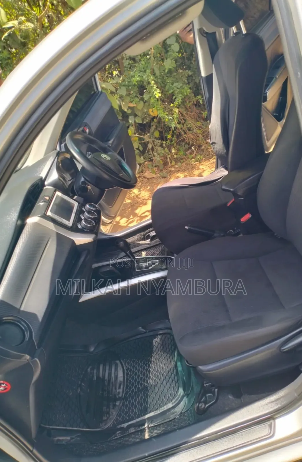 Toyota Corolla Fielder 2013 Silver