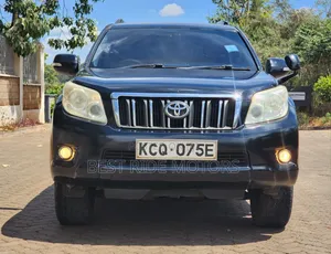 Toyota Land Cruiser Prado 2.7 i 2011