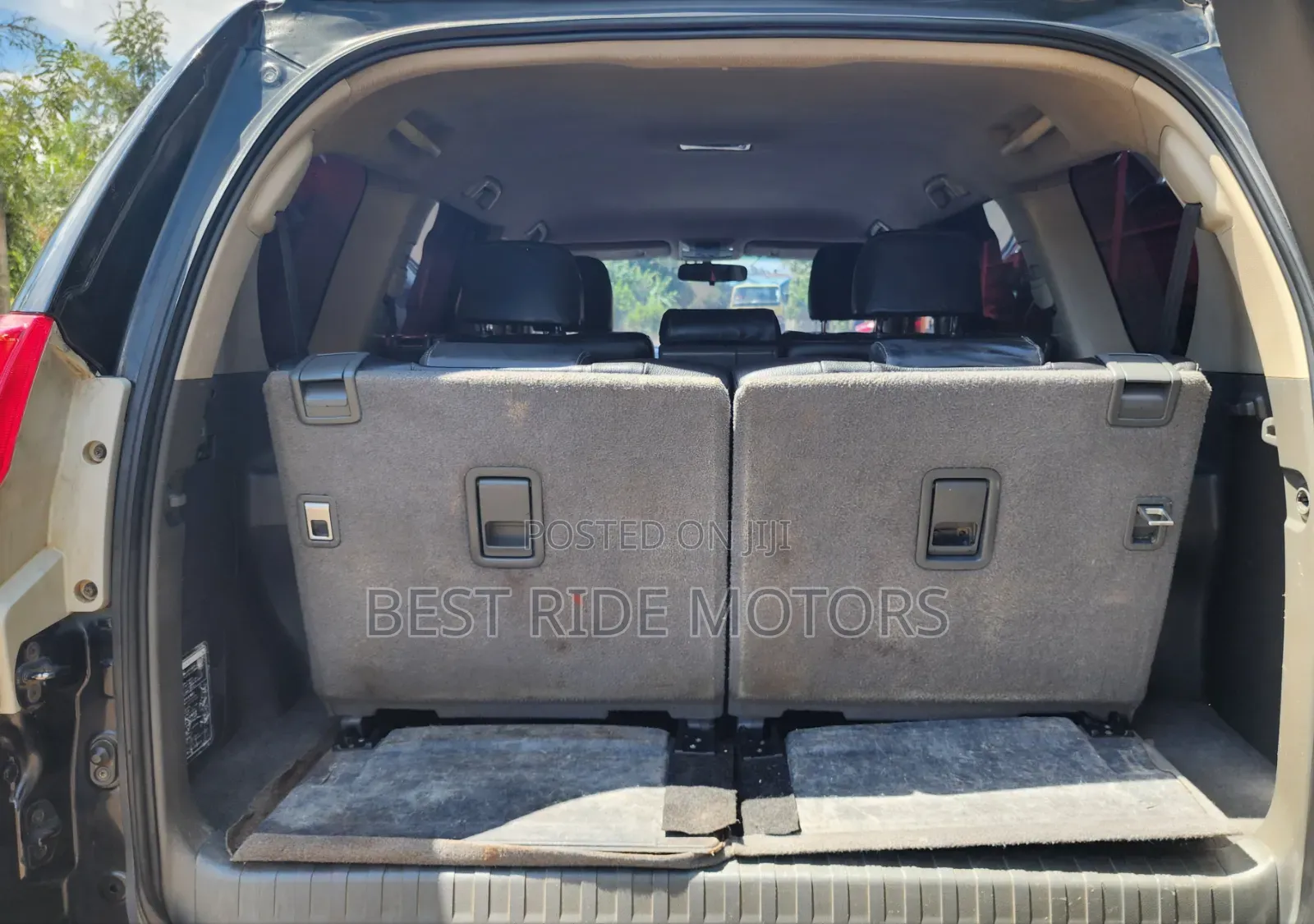 Toyota Land Cruiser Prado 2.7 i 2011