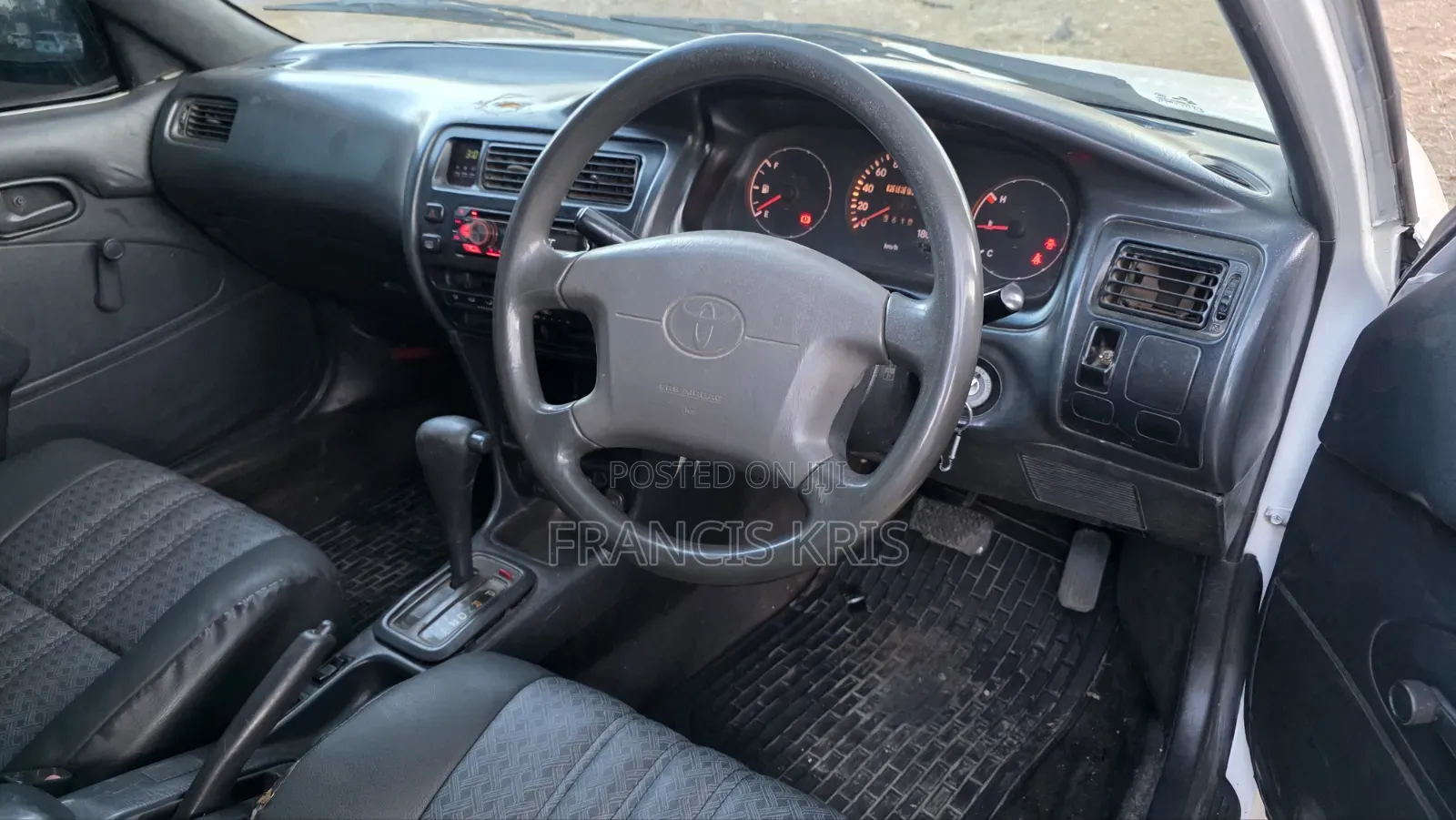 Toyota Corolla 2004 White