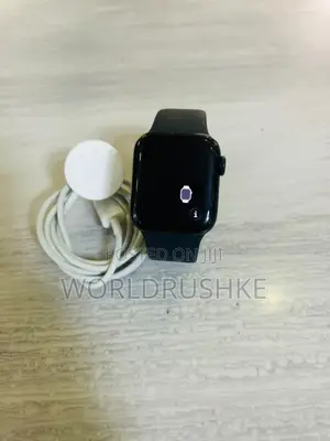 Watch SE 2
