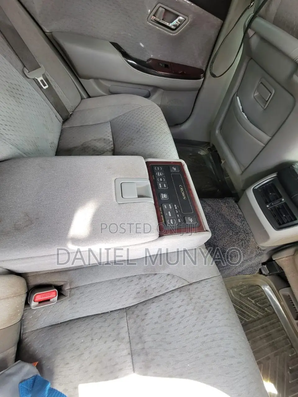 Toyota Crown 2011 Black