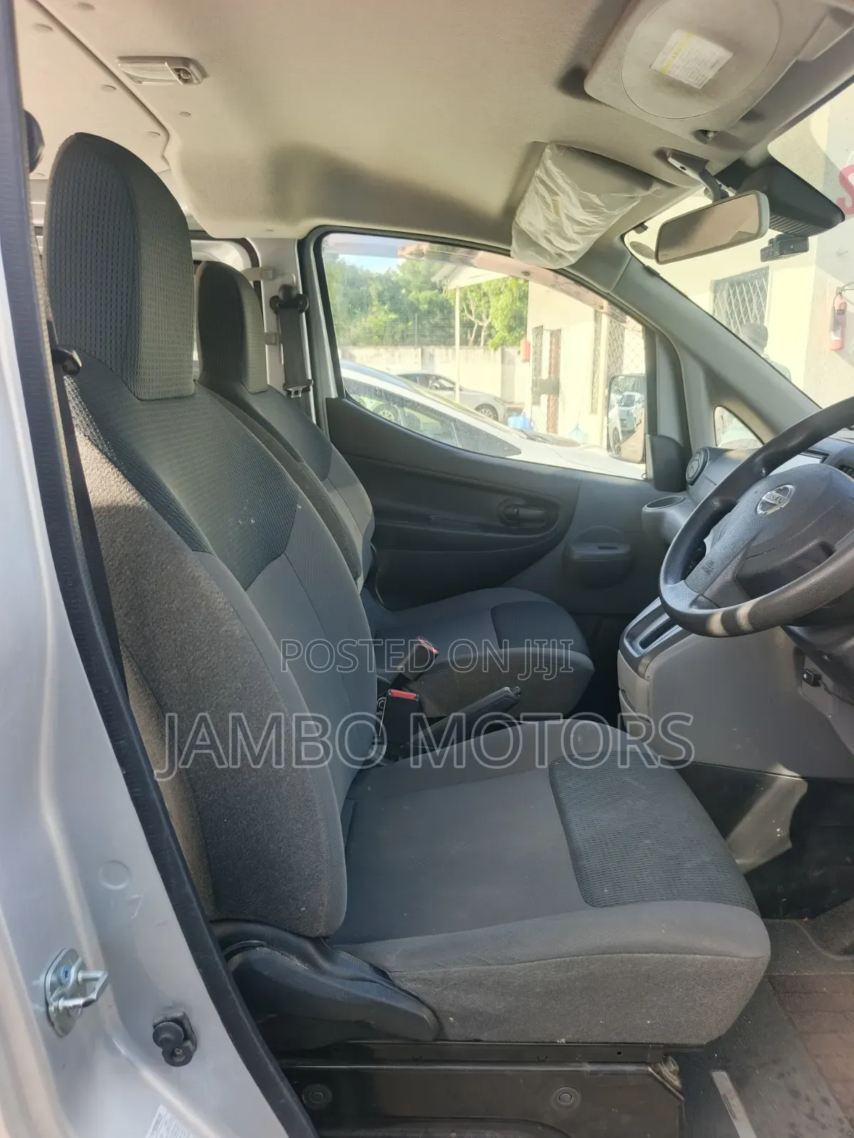 Nissan NV200 2022 Silver
