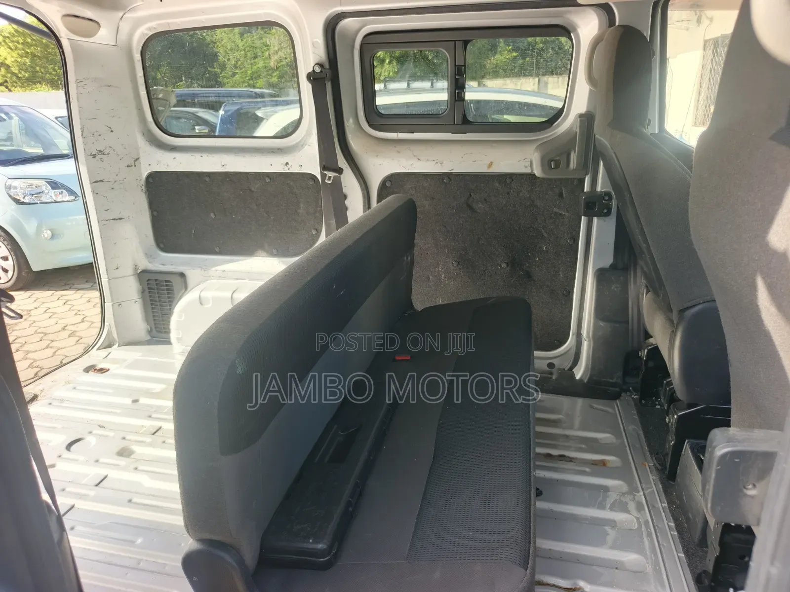 Nissan NV200 2022 Silver