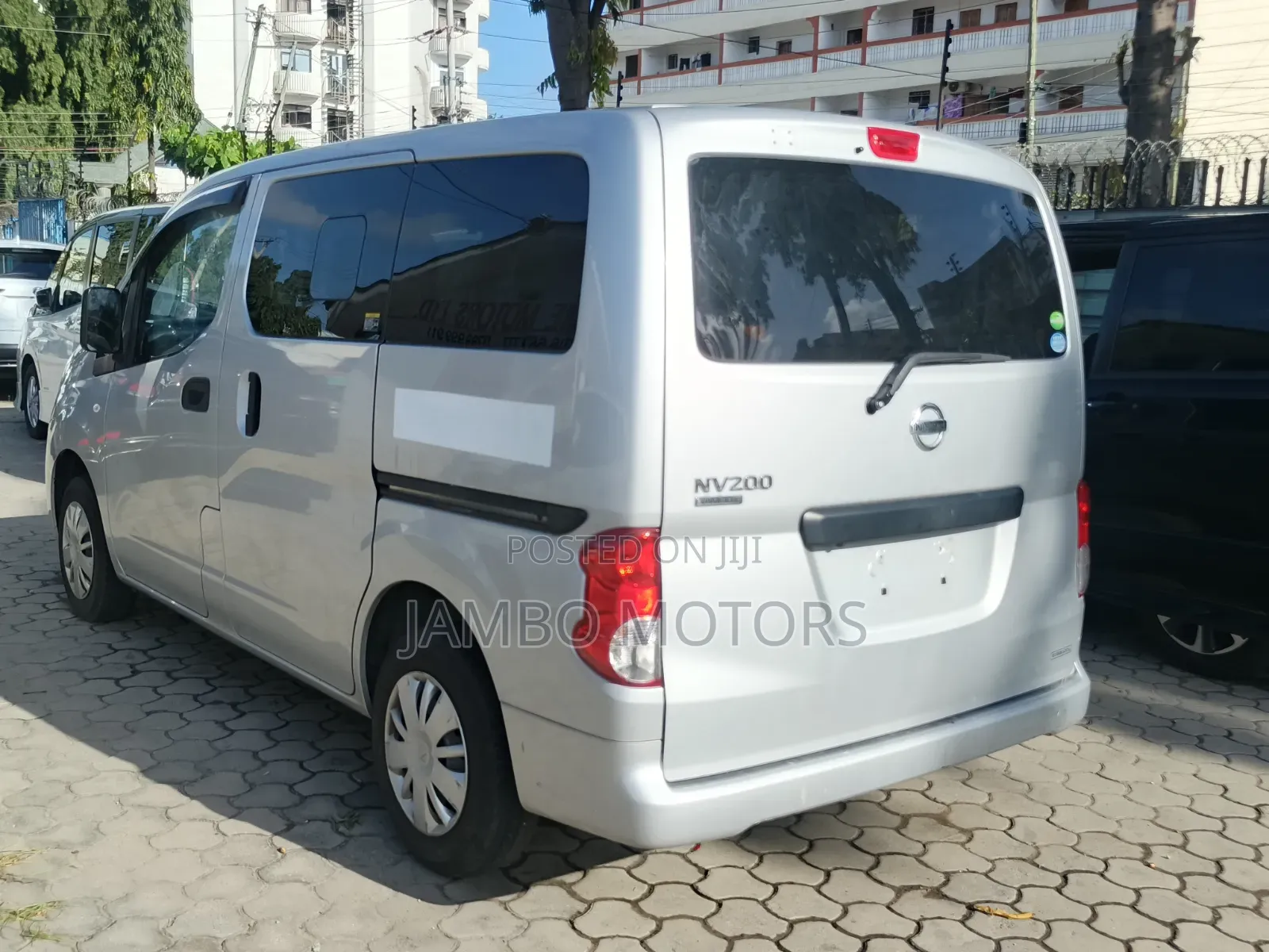 Nissan NV200 2022 Silver