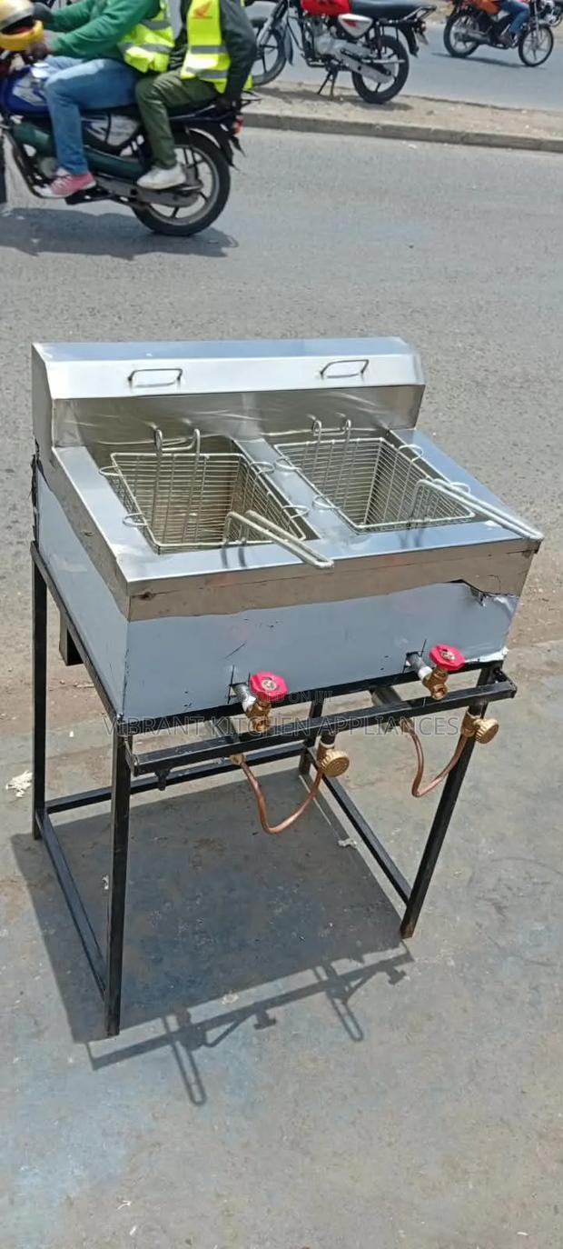 Commercial Gas Fryer - thumbnail 2
