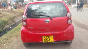 Toyota Passo 2011 Red
