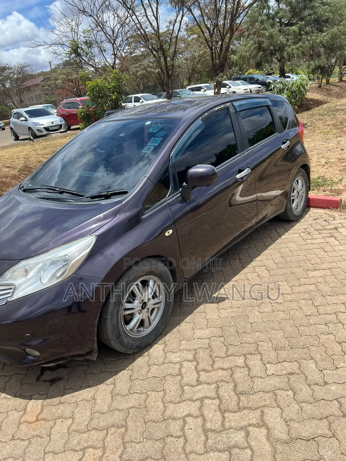 Nissan Note 1.2 Petrol 2014 Maroon