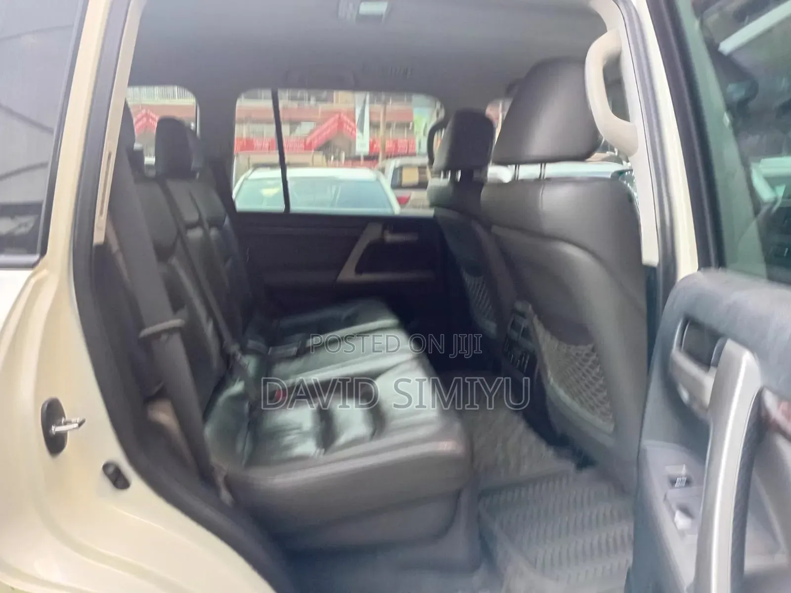 Toyota Land Cruiser 2007 White