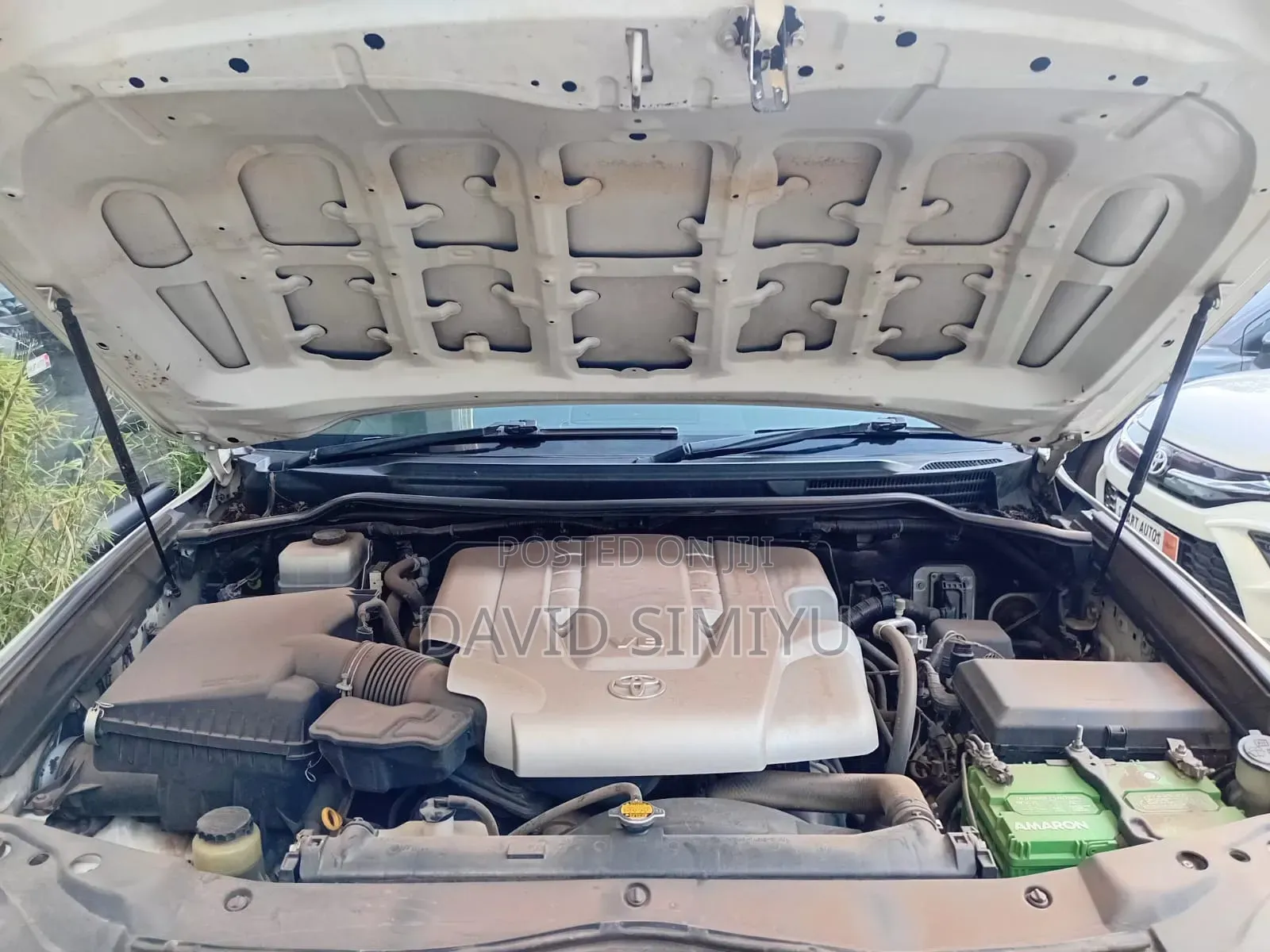 Toyota Land Cruiser 2007 White