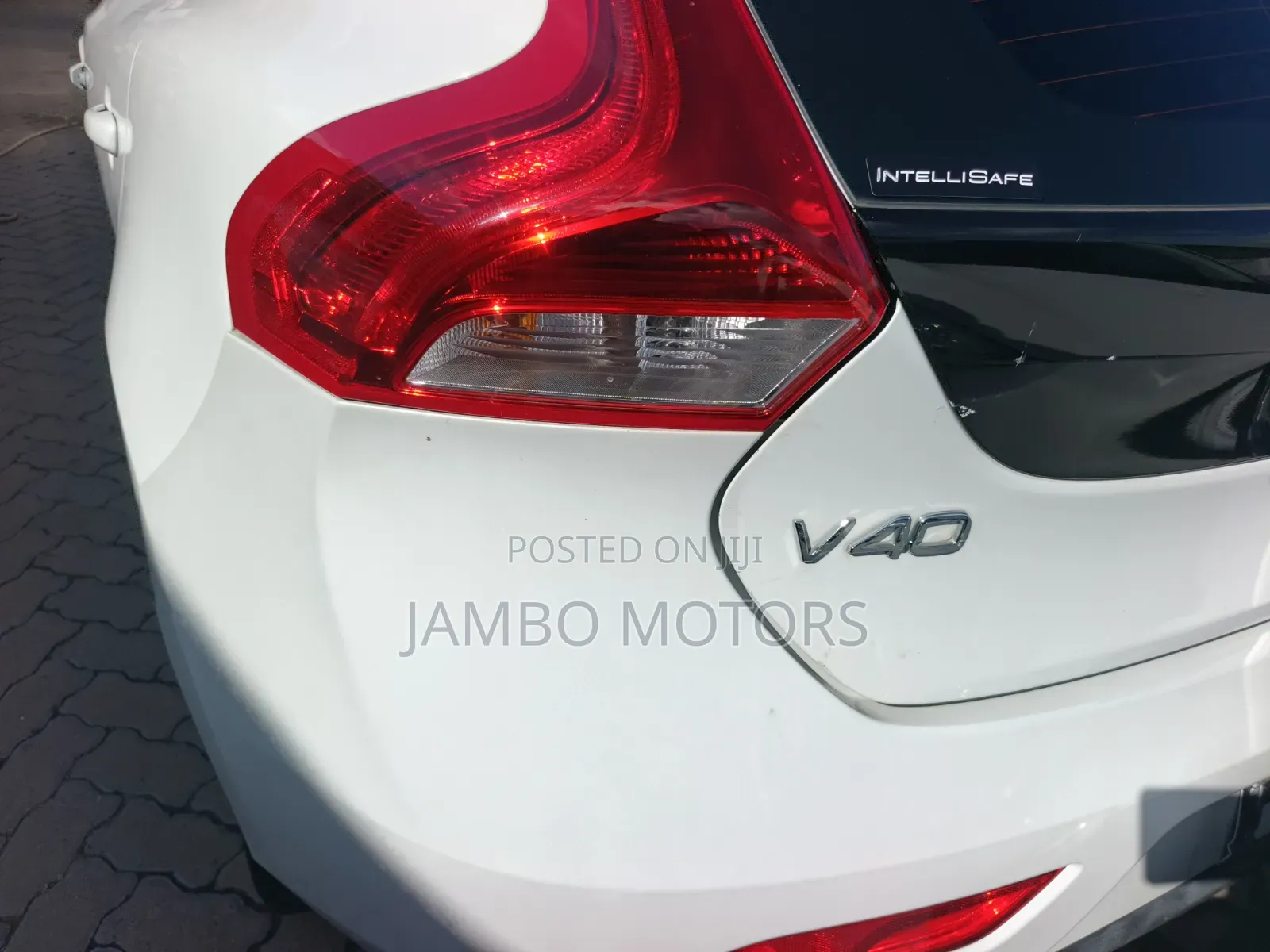 Volvo V40 2019 White