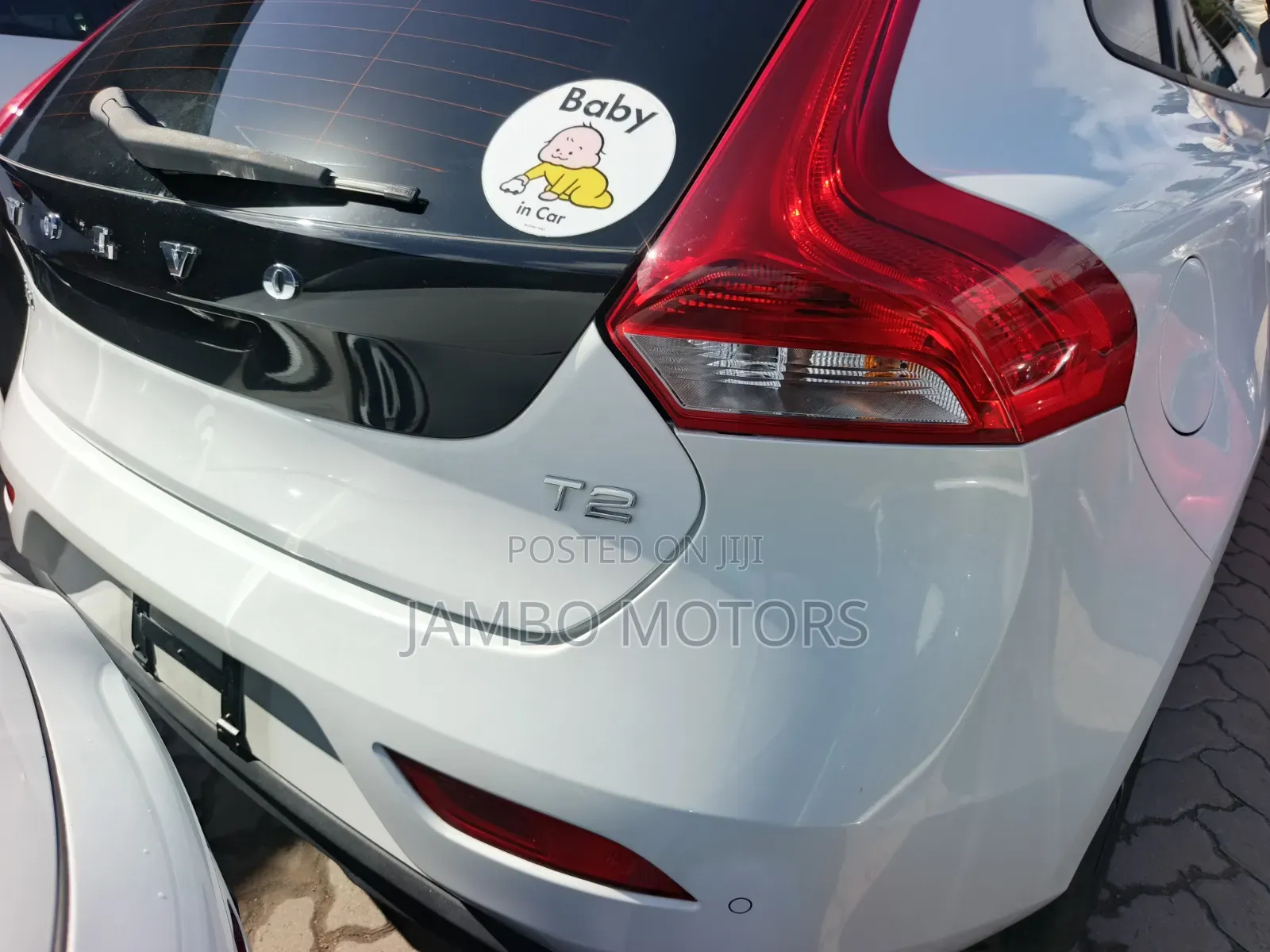Volvo V40 2019 White