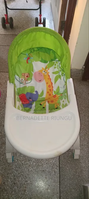 Feeding Chair/Baby Swing Chair