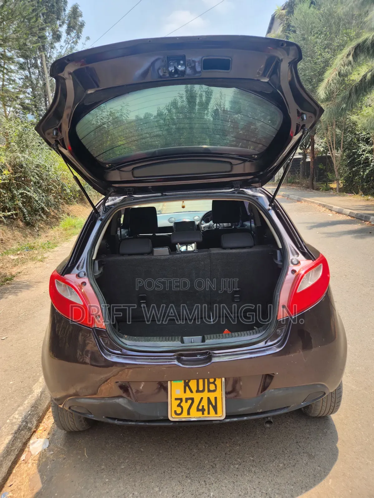 Mazda Demio 2014 Maroon