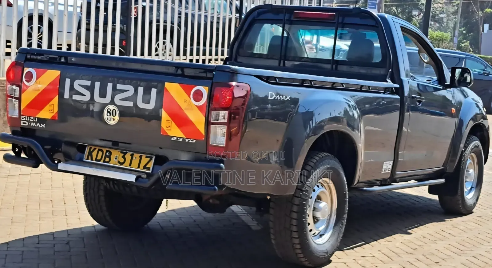 Isuzu D-MAX 2021 Gray
