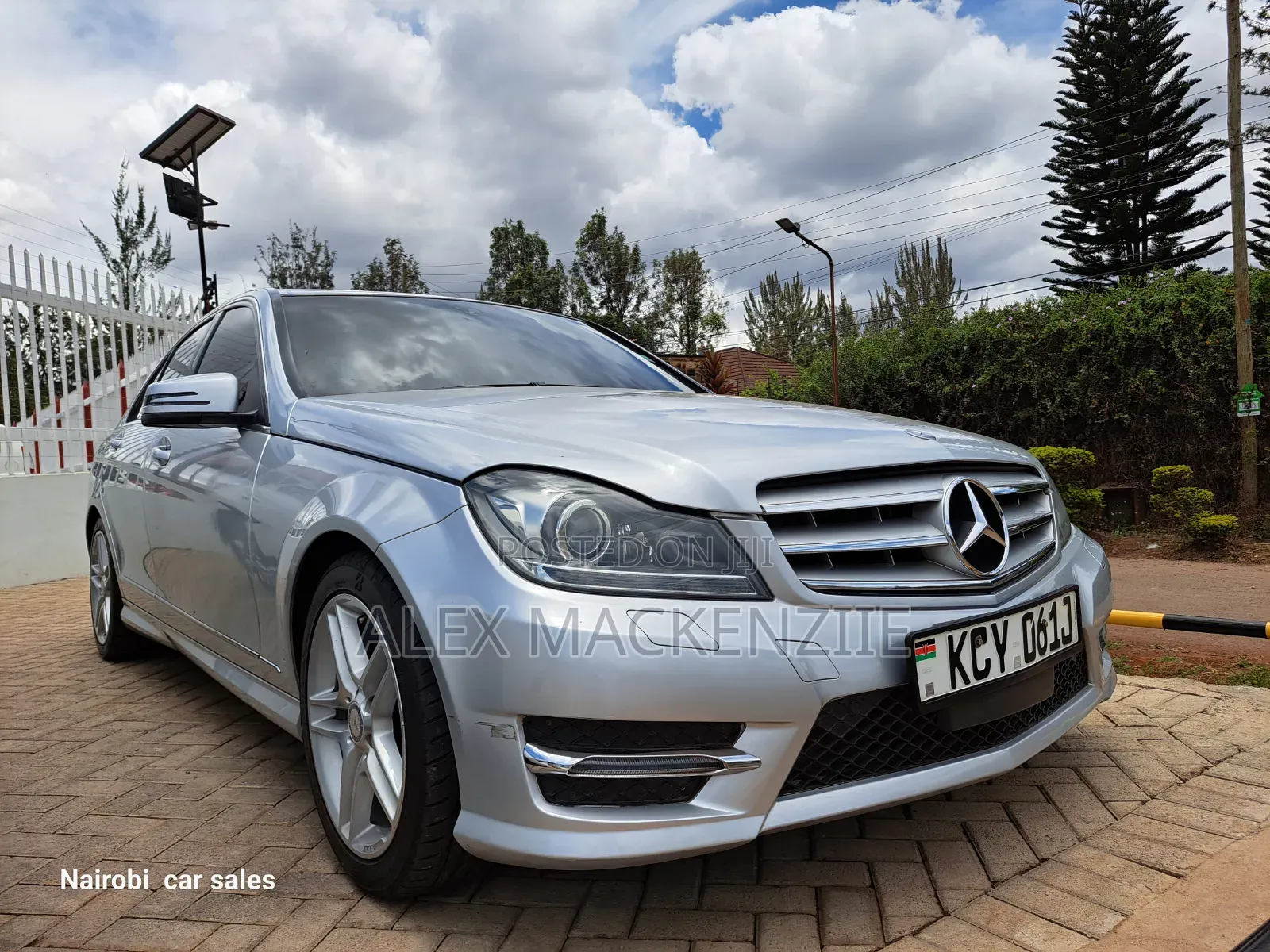 Mercedes-Benz C200 2012 Silver