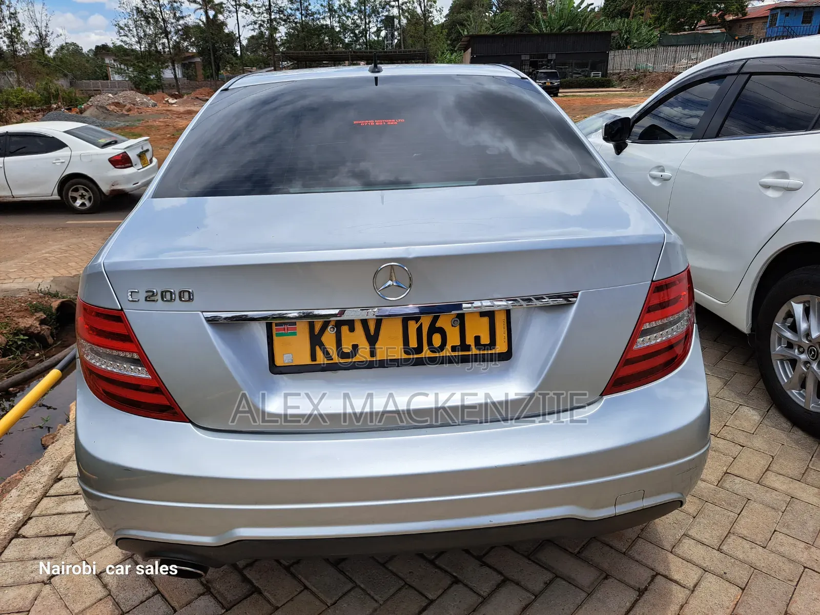 Mercedes-Benz C200 2012 Silver
