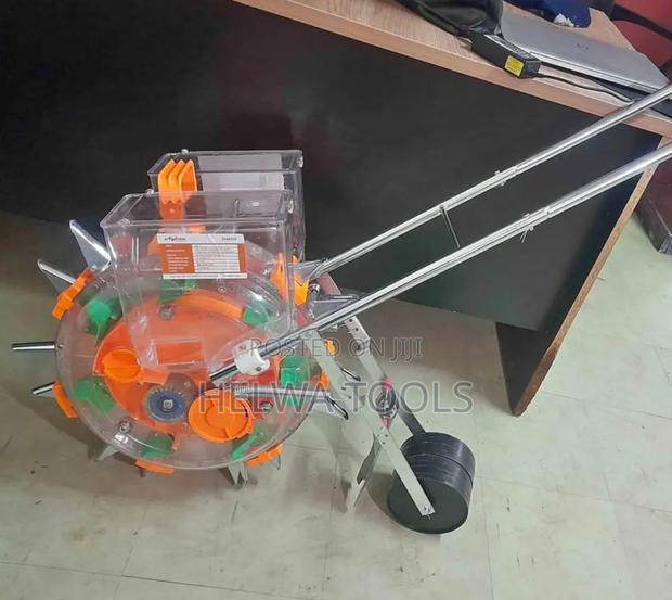 Double Seed Planter, Fertilizer and Seed Planter