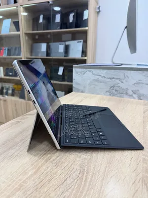 Laptop Microsoft Surface Pro 9 16GB Intel Core i7 SSD 256GB
