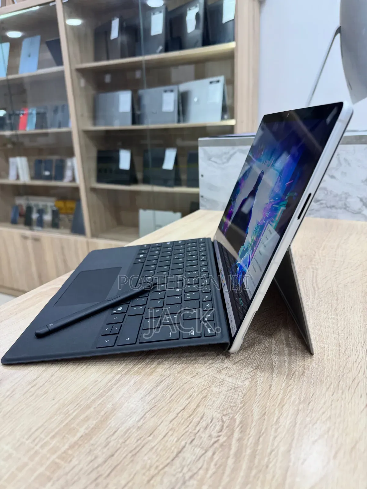 Laptop Microsoft Surface Pro 9 16GB Intel Core i7 SSD 256GB