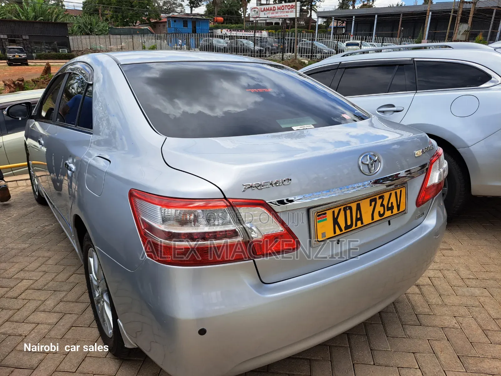 Toyota Premio 2014 Silver