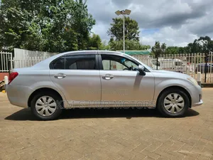 Toyota Axio 1.5 X 2WD 2012 Silver