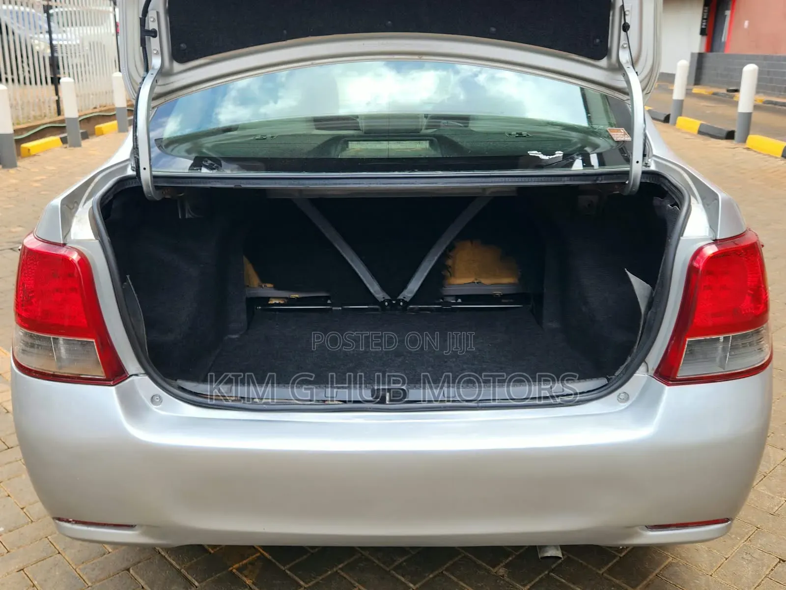 Toyota Axio 1.5 X 2WD 2012 Silver