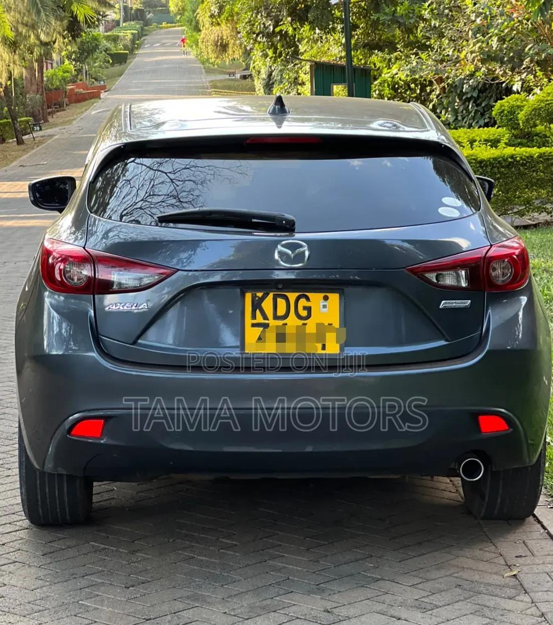 Mazda Axela SV Premium 2014 Gray