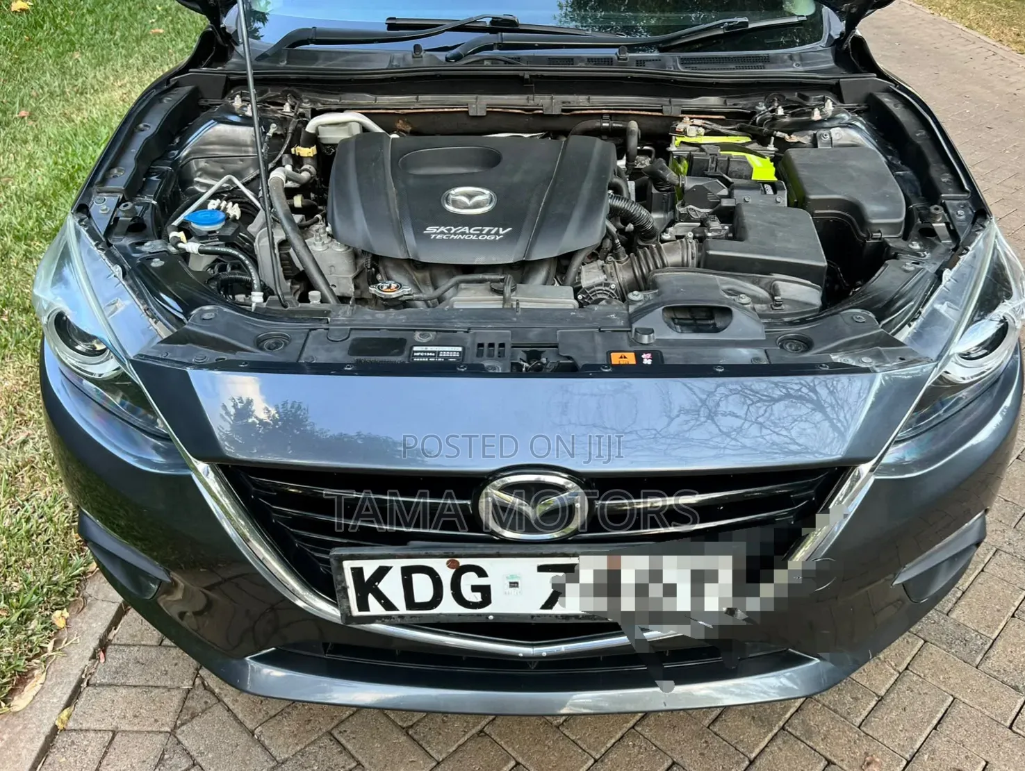 Mazda Axela SV Premium 2014 Gray