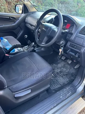Isuzu D-MAX 2022 Gray