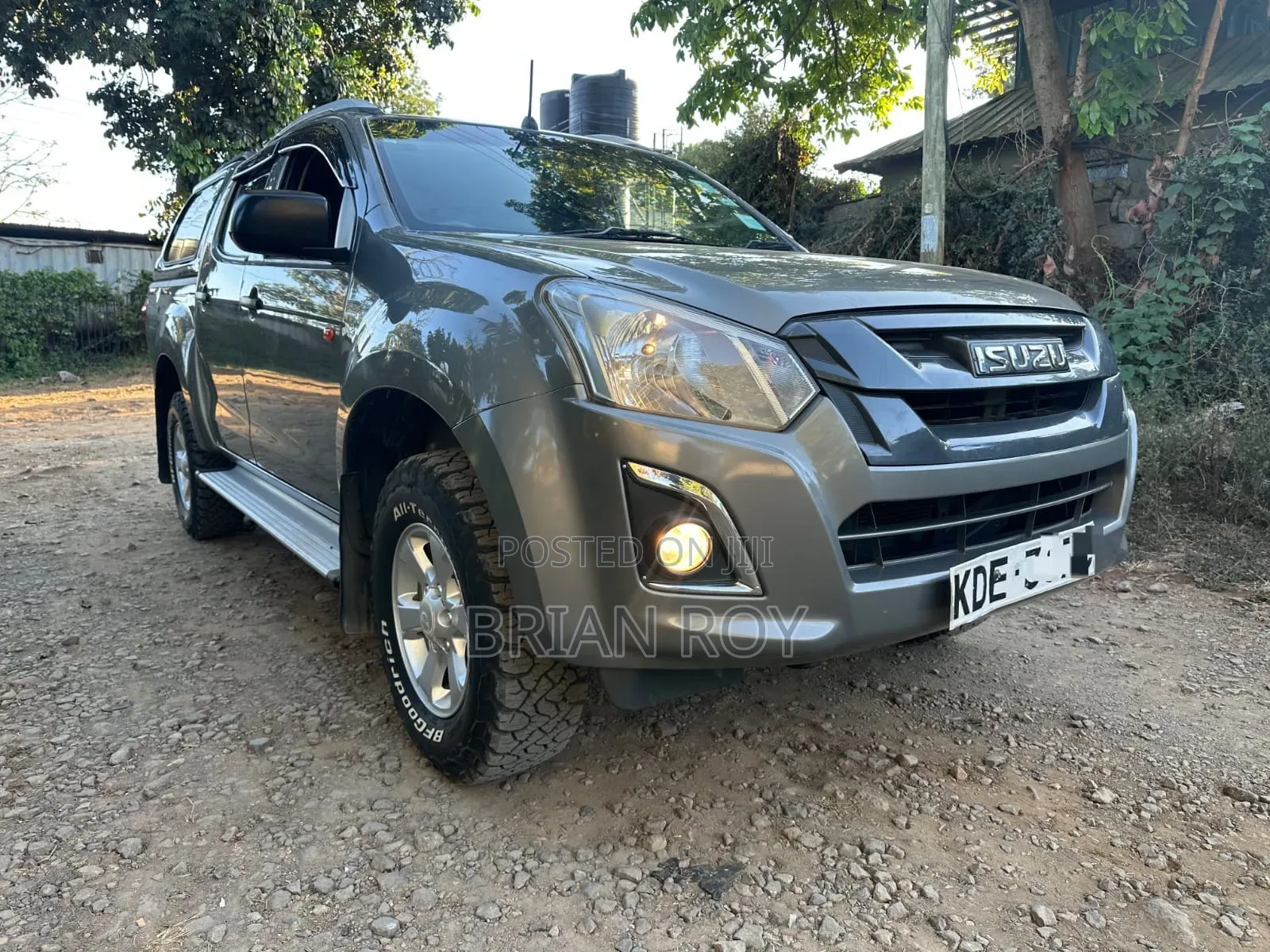 Isuzu D-MAX 2022 Gray