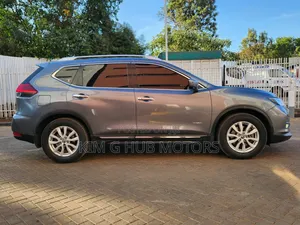 Nissan X-Trail 2.0 Hybrid AWD 2019 Gray