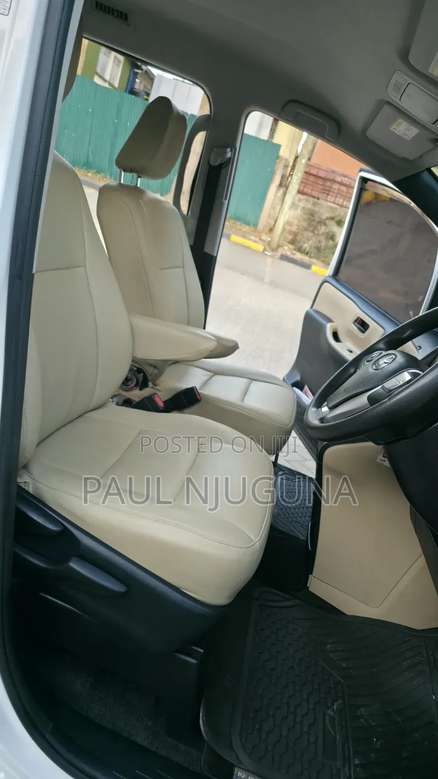 Toyota Noah 2017 White