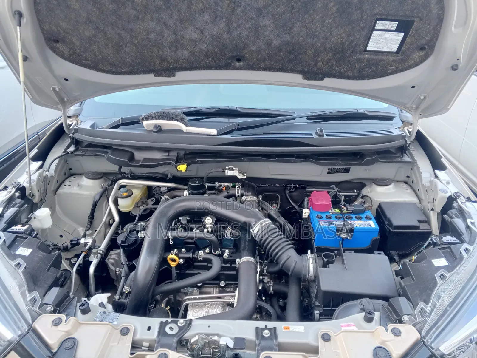 Toyota Raize 2020 Gold