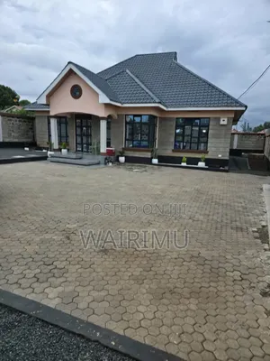 Furnished 3bdrm Bungalow in Tiwi Estate, Kwa Kairu for sale